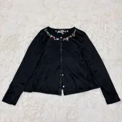 アルベロベロ　ぶたさん刺繍　カーディガン　ビジュービーズ付き　ブラック　リヨセルのサムネイル