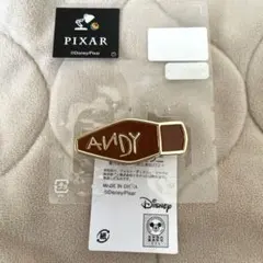 トイストーリー　アンディ　ブローチ