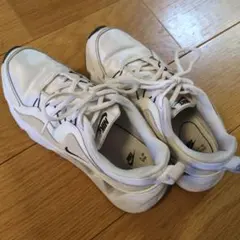 NIKE スニーカー ホワイト×ベージュ 여성