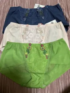 Item thumbnail for item 9c83428b-bc97-47da-9e7b-e7d7b743600b