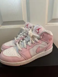 Air Jordan 1 ピンク