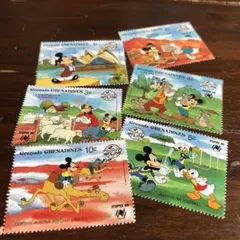 未使用 外国の切手 アンティグア・バーブーダ ディズニー 4種セット 
