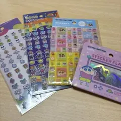クレヨンしんちゃん　フレーク•タイルシール、たまごっちプチプチシール