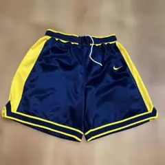 Nike ネイビー/イエロー ショートパンツ　SIZE XL