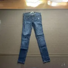 Abercrombie & Fitch Super Skinny 2Rのサムネイル