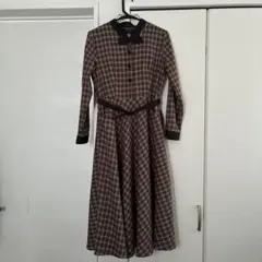 チェックワンピースのサムネイル