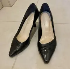 エレガンス卑弥呼　黒パンプス