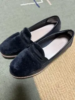 ローファー　ファー付き