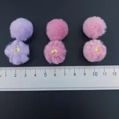 【6個セット】フェイクファーポンポンチャーム ピンク＆紫系 3色入り ふわふわ