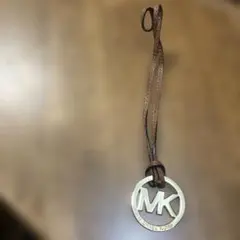 Item thumbnail for item c61efb64-8ed8-43b1-b7ad-0db805a76d1e