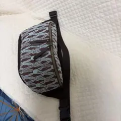 ミナペルホネン ポンピア リバティ スリーピングローズ使用 バルーン