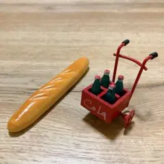 ミニチュアフード　ドールハウス　フランスパン　コーラ　cola