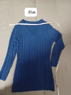 青いケーブル編みニットセーター M~L