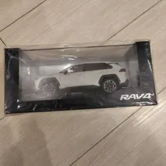 週末割】新型RAV4 GRスポーツ ホワイト カラーサンプル ミニカー