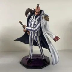ワンピース フィギュア ストロベリー 中将 海軍 海外 pop maximum