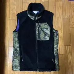 Columbia コロンビア　フリースベスト カモフラージュ　迷彩柄