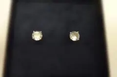 クリスタル シルバースタッドピアス