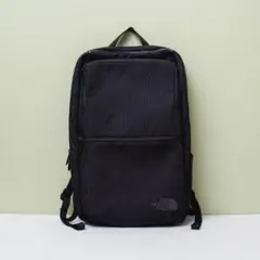 THE NORTH FACE シャトルデイパックスリム 18L ブラック