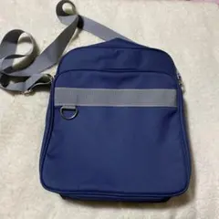 ネイビー ショルダーバッグ　スクールバック