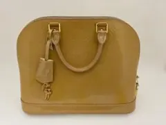 26日まで限定最終値下げ ルイヴィトン ヴェルニ アルマPM M90101