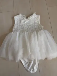 ホワイトベビードレス フリル付き