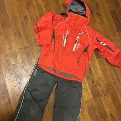 DESCENTE スキーウェア 子ども用 150サイズ レッド