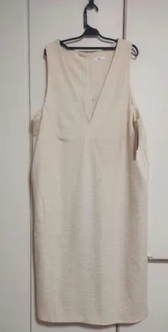 クロスプラス　アイボリー ノースリーブ　ワンピース LL