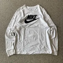 【300円オークション】NIKE 長袖カットソー ロンt ホワイト スポーツのサムネイル