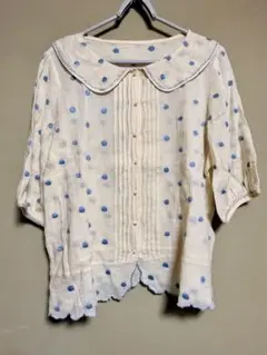 ネセセア 水玉刺繍 ブラウス nesessaire