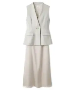 【タグ付き未使用】SNIDELウエストシェイプジレ&サテンワンピセット 1サイズ