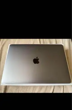 Apple MacBook Air スペースグレー　13インチ　2019モデル
