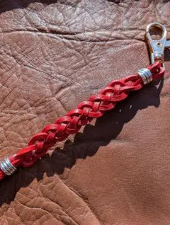 レザー編み込みキーホルダー 赤