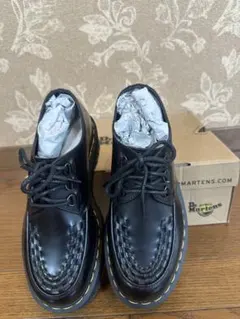 Dr. Martens ブラックレースアップシューズ