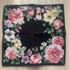 新品 フェイラー 花柄タオルハンカチ　FLORAL CROWN