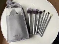 猫モチーフメイクブラシセットsixplusのサムネイル