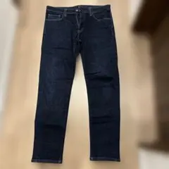 UNIQLO ダークブルー ストレートデニム