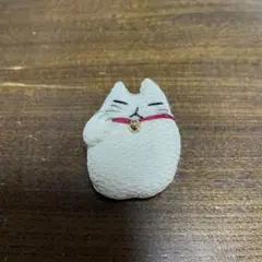 ちりめん猫のブローチ