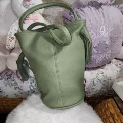 グリーン フリンジ バケツ型ハンドバッグ