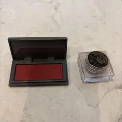 【ほぼ未使用】THREE チーキーシークブラッシュ&アイシャドウ　2点セットのサムネイル