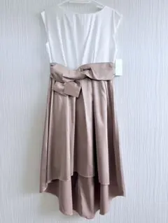 新品タグ付　ノースリーブワンピース　フォーマル　パーティードレス　11号