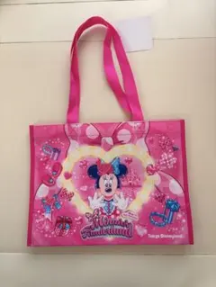 Item thumbnail for item a4891bbf-826e-4c02-ace9-b4c1a1402256