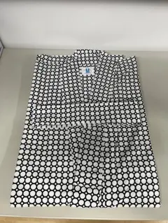 白黒 幾何学模様 寝巻き　浴衣タイプ　Mサイズ