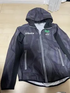 アスレタ　難あり　ジップパーカーMサイズ(⁎⁍̴̛ᴗ⁍̴̛⁎)