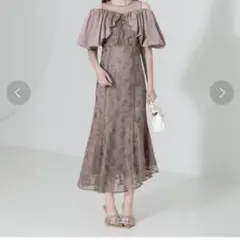 【LEJA】花柄刺繍オフショルダーシアードッキングパフスリーブマーメイドドレス