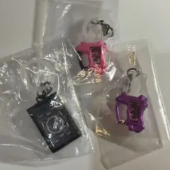 仮面ライダー　めじるしアクセサリー　ライダーパス　マイティアクション　ガチャ