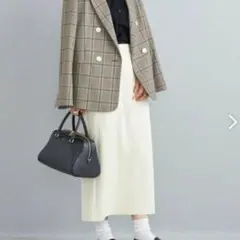 美品SHIPS フェイクスエードタイトスカート オフホワイト 38