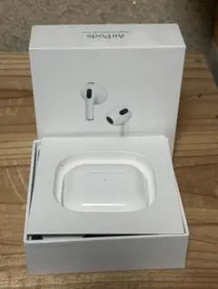 【美品】AirPods 第３世代 本体ケース充電器付き
