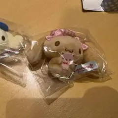 シナモロールシークレットチャーム　モカ　ぬいぐるみ 帽子付き