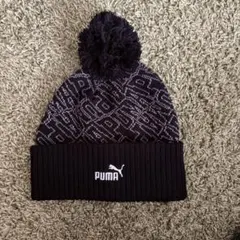 PUMA ポンポン付きニット帽