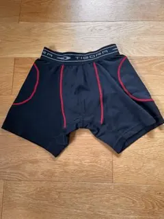 スライディングパンツ